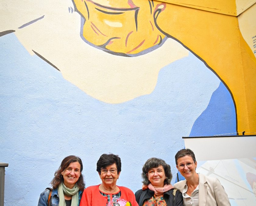 La investigadora del CSIC Elvira Costell presenta su mural del proyecto ‘Dones de Ciència’